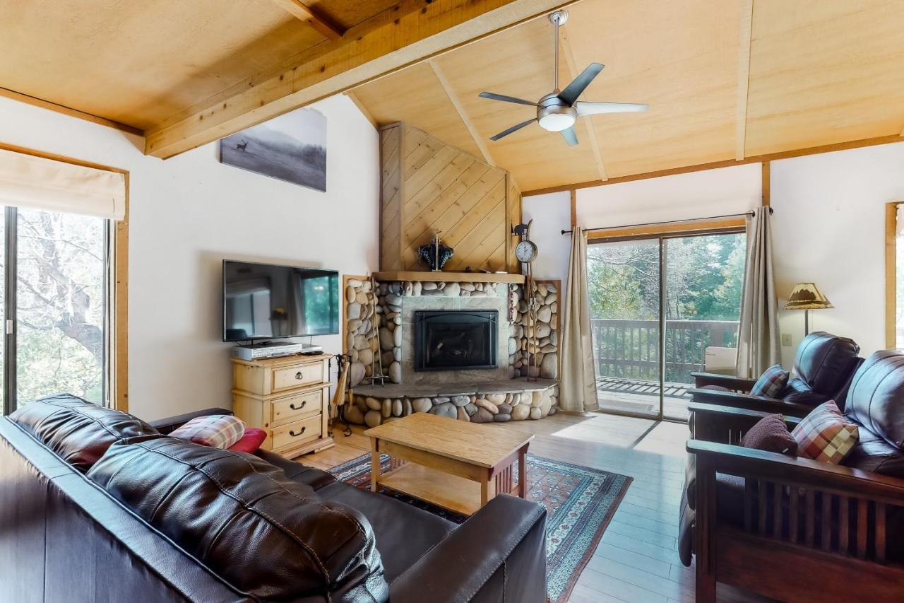 Sierra Swiss Chalet Shaver Lake Exterior foto